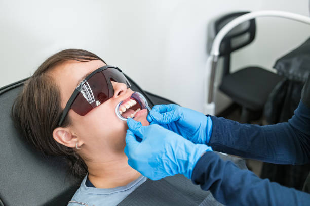 Best Cracked Tooth Emergency Dentist  in Roslyn Estates, NY